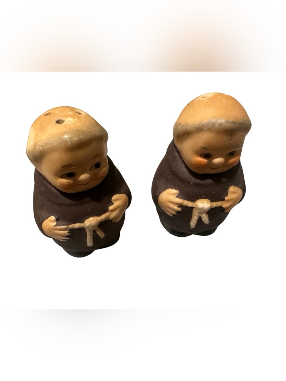 VINTAGE GOEBEL FRIAR TUCK THE MONK SALT & PEPPER SHAKERS ~ MADE IN WEST GERMANY